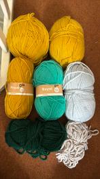 Diverse bollen wol oker geel groen blauw grijs breien, Hobby en Vrije tijd, Ophalen of Verzenden, Gebruikt, Breien, Wol of Garen