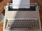 Triumph-Adler Gabriele 150 elektrische typemachine, Diversen, Typemachines, Ophalen of Verzenden, Zo goed als nieuw