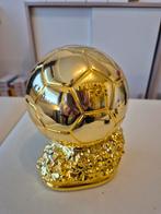 Gouden Ballon d'Or voetbal beeld, Ophalen of Verzenden, Zo goed als nieuw, Mens