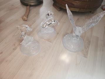 3x glazen beeldjes  beschikbaar voor biedingen