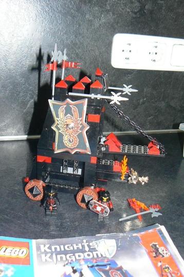 Te koop: Lego Knights Kingdom Siege Engine van Vladek 8800 beschikbaar voor biedingen