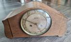 Mooie en goed werkende oude klok / pendule + sleutel, Ophalen