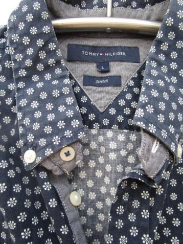 Modern Tommy Hilfiger stretch overhemd maat L, valt als M beschikbaar voor biedingen