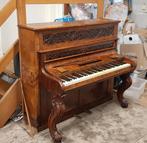 Antieke piano met prachtig houtsnijwerk, Ophalen, Gebruikt, Bruin, Piano