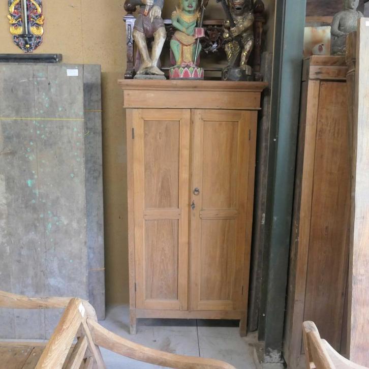 antieke kast uit Indonesie KA8 oud teak hout landelijk Java, Antiek en Kunst, Antiek | Meubels | Kasten, Ophalen of Verzenden