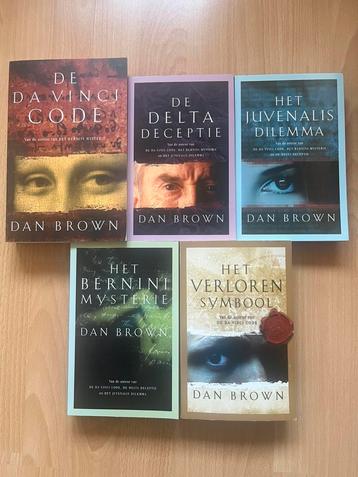 Dan Brown boeken beschikbaar voor biedingen