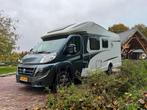Knaus Sky Wave 650 MEG 2014, frans bed & hefbed nieuwstaat, Particulier, Tot en met 4, Knaus, Half-integraal