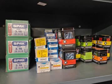 Partij Schroeven en Pluggen - Nieuw! beschikbaar voor biedingen