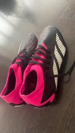 Adidas predator voetbalschoenen roze met zwart maat 38,5, Schoenen, Ophalen of Verzenden, Zo goed als nieuw