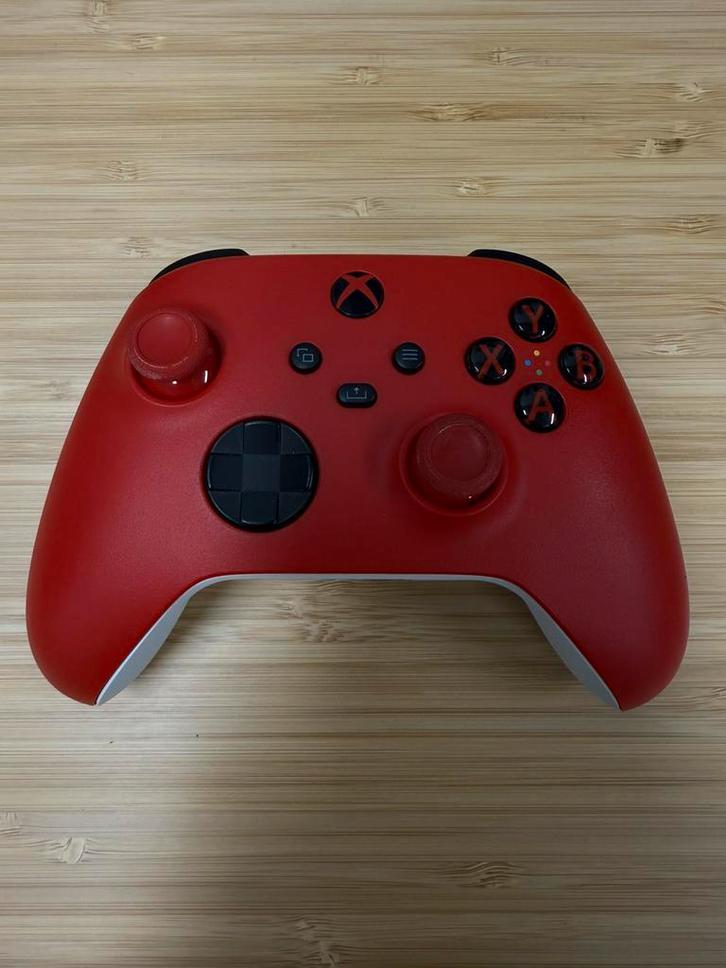 Xbox controller (rood), Spelcomputers en Games, Spelcomputers | Xbox | Accessoires, Refurbished, Xbox Original, Controller, Ophalen of Verzenden