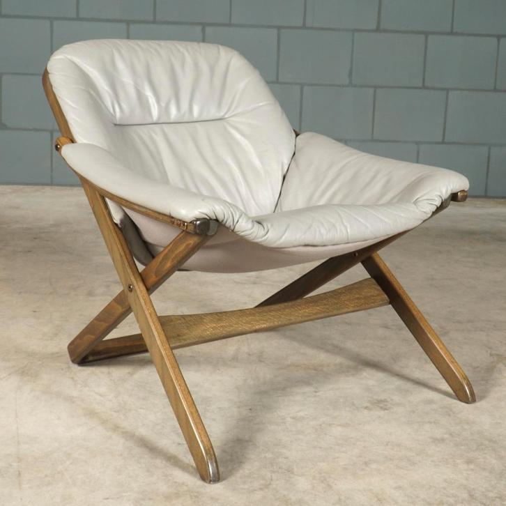 Midcentury fauteuil – Göte Möbler Nässjö (G-Möbel) – '80, Huis en Inrichting, Fauteuils, Gebruikt, Hout, Leer, Overige materialen