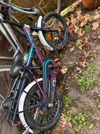 Je moet de band oppompen., Ophalen, Zo goed als nieuw, Minder dan 16 inch