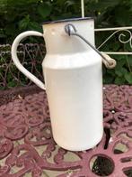 V) emaille witte melkkan hoog 25cm, Antiek en Kunst, Curiosa en Brocante, Ophalen of Verzenden