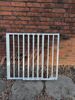 Verstelbaar houten traphekje, Ophalen, Gebruikt, 100 tot 115 cm, Schroefhekje