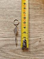 Prachtige Zilveren dartpijl 925 hanger voor koningsketting, Overige voorstellingen, Ophalen of Verzenden, Zo goed als nieuw, Zilver