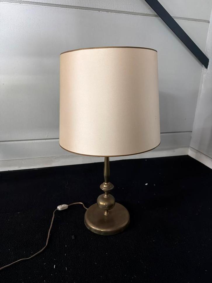 Vintage Tafellamp met Stoffen Kap, Huis en Inrichting, Lampen | Tafellampen, Gebruikt, 50 tot 75 cm, Stof, Ophalen of Verzenden