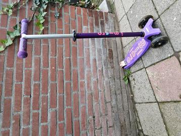 Hele mooie Micro maxi step te koop beschikbaar voor biedingen