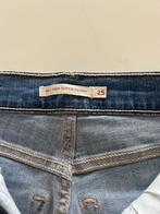 Levi 721 high rise skinny jeans mt 25 nieuw, Blauw, Nieuw, Ophalen of Verzenden, W27 (confectie 34) of kleiner