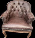 Klassieke Chesterfield fauteuil, Antiek en Kunst, Antiek | Meubels | Stoelen en Banken, Ophalen