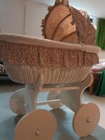 Wieg met wielen, Kinderen en Baby's, Babywiegjes en Ledikanten, Ophalen, Gebruikt, Wieg