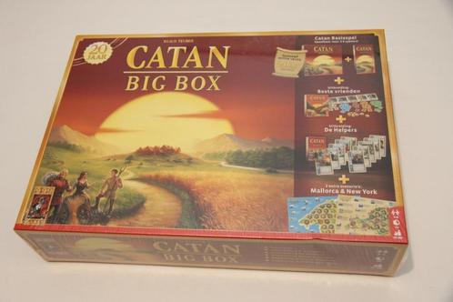 20 jaar Kolonisten van Catan Big Box bordspel nieuw, Hobby en Vrije tijd, Gezelschapsspellen | Bordspellen, Nieuw, Een of twee spelers