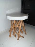 Unieke Bijzettafel met Houten Onderstel, Minder dan 55 cm, Rond, Zo goed als nieuw, Hout
