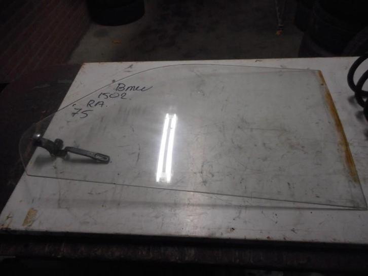 Zijruit Rechts Achter BMW 1502...2002 (E10) 1975, Auto-onderdelen, Ruiten en Toebehoren, BMW, Gebruikt