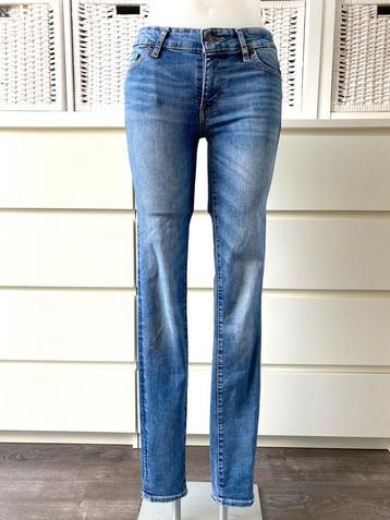 Levi spijkerbroek 711 skinny W26 L32 licht blauw Levi’s  