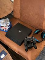PS4 Pro + Headset, 2 Controllers & 8 Games, Spelcomputers en Games, Spelcomputers | Sony PlayStation 4, Met 2 controllers, Ophalen of Verzenden
