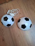 Twee voetbal lampen, Ophalen, Wanddecoratie