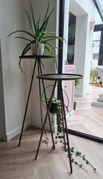 2x plantentafel, Huis en Inrichting, Woonaccessoires | Zuilen en Pilaren, Ophalen of Verzenden, Zo goed als nieuw