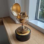 Japans golden globe aansteker messing oud muziekdoos, Ophalen of Verzenden, Gebruikt, Aansteker
