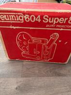 film projector , film camera , projectie scherm, Verzamelen, Fotografica en Filmapparatuur, Ophalen, 1960 tot 1980, Filmcamera