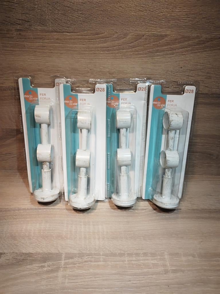 4 Gordijnroede steunen - Nieuw in verpakking, Minder dan 50 cm, Wit, Nieuw, Ophalen of Verzenden