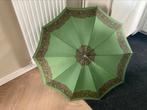Vintage paraplu donkergroen, Sieraden, Tassen en Uiterlijk, Paraplu's, Ophalen, Gebruikt, Groen