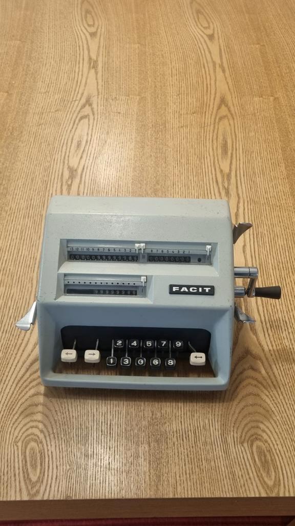 Vintage Facit Rekenmachine - Mechanisch Wonder!, Antiek en Kunst, Antiek | Kantoor en Zakelijk, Ophalen of Verzenden