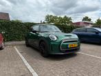 Mini Electric 184pk Aut 2021 Groen, Auto's, Mini, 1340 kg, 4 stoelen, Leder en Stof, 93 kWh