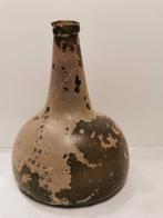 Oude Hollandse fles / kattekop / 17-18e eeuw, Ophalen of Verzenden