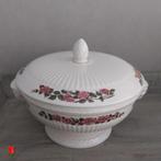 Wedgwood Briar Rose dekschaal 20,5 cm, Huis en Inrichting, Keuken | Servies, Wedgwood, Schaal of Schalen, Ophalen of Verzenden