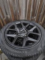 Dodge Ram 1500 Velgen met Pirelli Scorpion All Season banden, Auto-onderdelen, Banden en Velgen, Ophalen, Gebruikt, 275 mm, Banden en Velgen