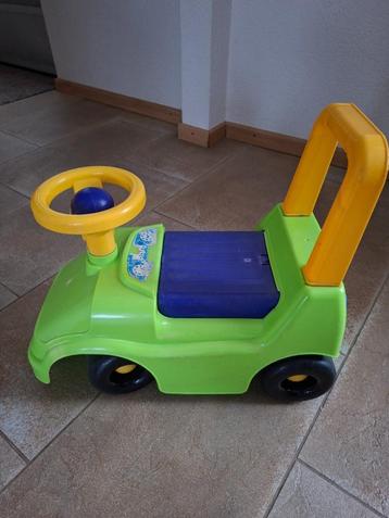 Kinder loopwagen beschikbaar voor biedingen