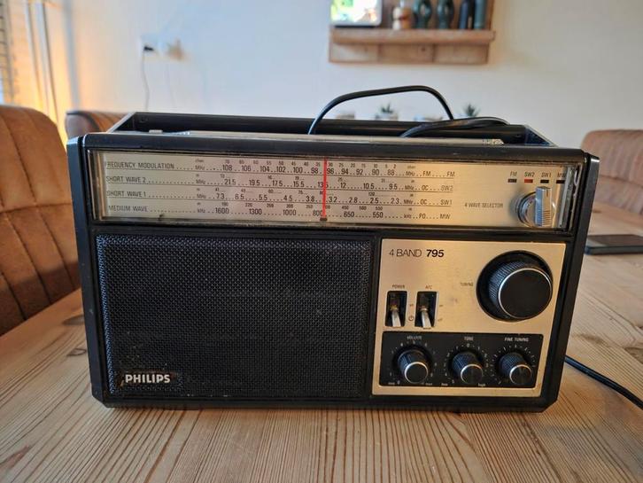 Vintage Radio - Klassieker voor de Liefhebber!, Audio, Tv en Foto, Radio's, Gebruikt, Radio, Ophalen of Verzenden