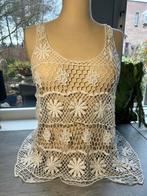 Leuk wit opengewerkt dames hesje top, over een jurk of shirt, Kleding | Dames, Tops, Maat 38/40 (M), Wit, Ophalen of Verzenden