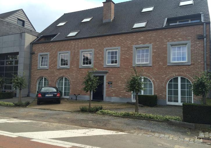 Lanaken(B) bij Maastricht, heel mooi, ruim 1slpk app te huur, Huizen en Kamers, Huizen te huur, Limburg, Benedenwoning, Direct bij eigenaar