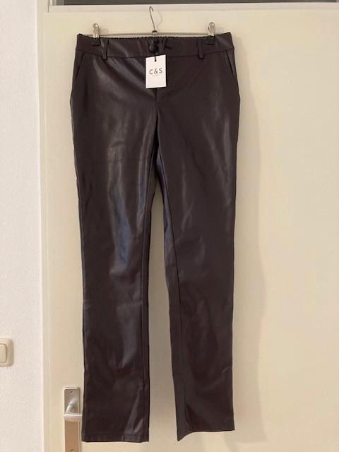 Pu Leren broek N|IEUW!, Kleding | Dames, Broeken en Pantalons, Nieuw, Maat 38/40 (M), Overige kleuren, Lang, Ophalen of Verzenden