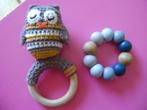 houten bijtring met wollen uil en met gekleurde ballen, Ophalen of Verzenden, Zo goed als nieuw, Overige typen