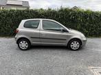 Toyota Yaris 1.3 VVT-i Idols | Airco | Elekt. Ramen | Trekha, Auto's, Toyota, Voorwielaandrijving, 1299 cc, Gebruikt, Metallic lak