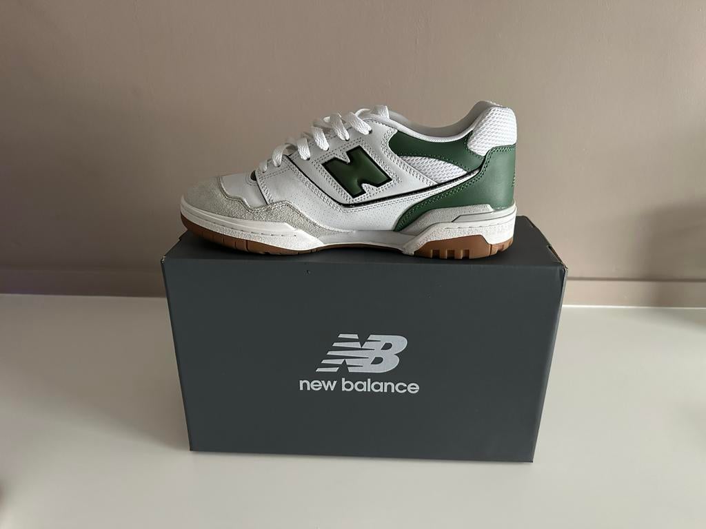 New Balance BB550 - Maat 44, Kleding | Heren, Schoenen, Ophalen of Verzenden, Nieuw, Sneakers of Gympen
