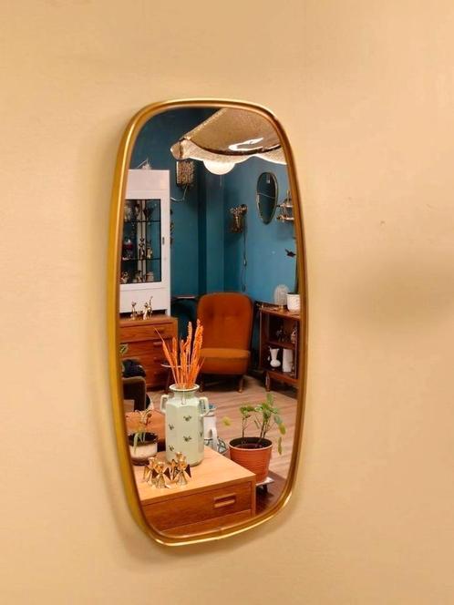 Vintage Wandspiegel Spiegel Mirror Messing Goud, Huis en Inrichting, Woonaccessoires | Spiegels, Gebruikt, Minder dan 50 cm, Minder dan 100 cm