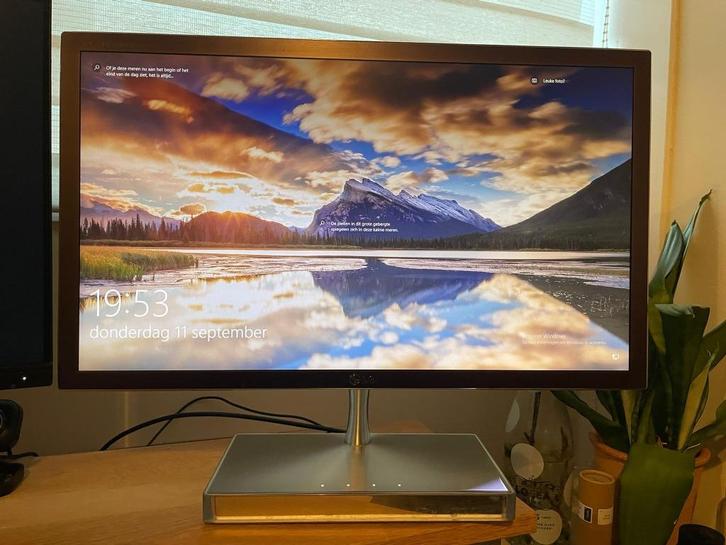 LG Flatron 22" Full HD Monitor – HDMI – Dun glanzend zilver, Computers en Software, Monitoren, Gebruikt, 60 Hz of minder, DVI